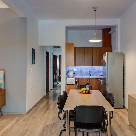 Renovated, Open And Functional Old City House Iráclio Exterior foto