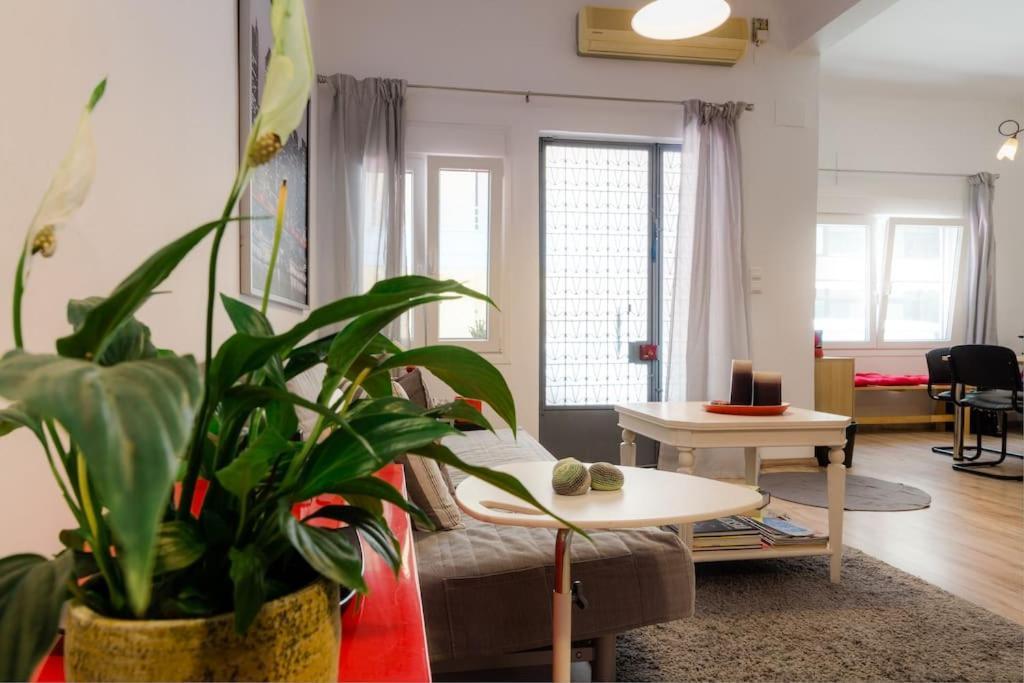 Renovated, Open And Functional Old City House Iráclio Exterior foto
